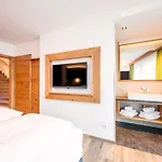 Gasteg Living Apartment