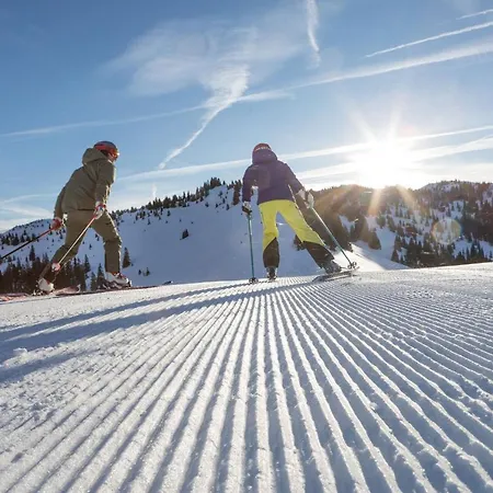 Gasteg Living Apartament *